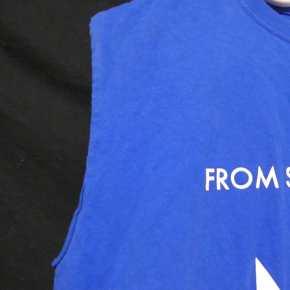 GILDAN Ultra Cotton, medium, blue sleeveless graphic tank top, GUC - Picture 4 of 12